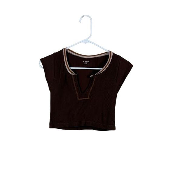 Urban Outfitters Brown Go for Gold Cropped Top size M/L - Picture 2 of 8
